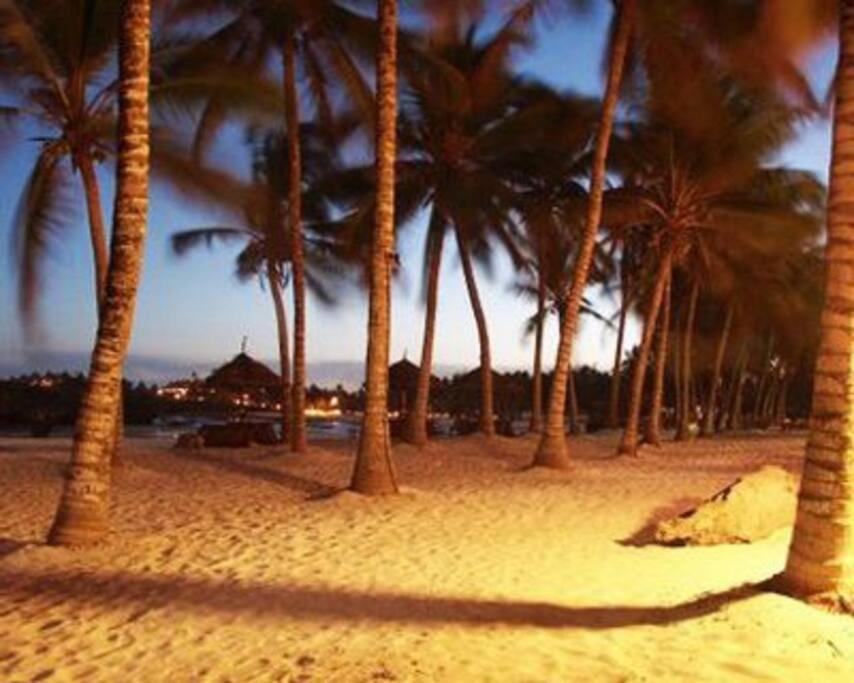 White Villa - Paparemo Beach Ватаму Екстериор снимка