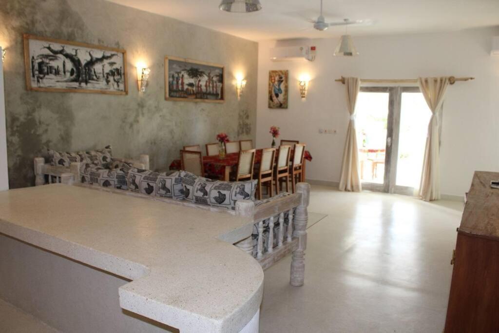 White Villa - Paparemo Beach Ватаму Екстериор снимка