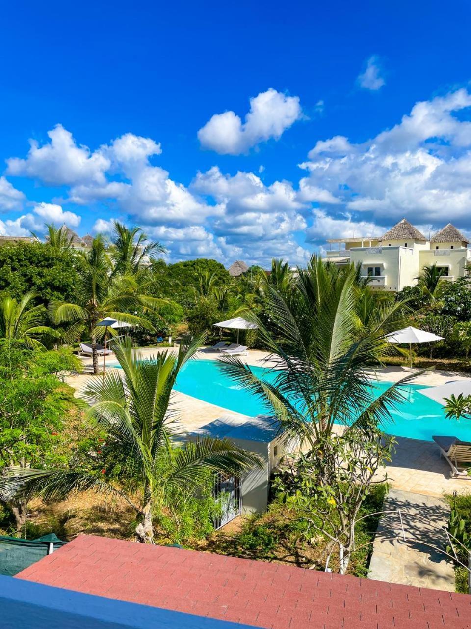 White Villa - Paparemo Beach Ватаму Екстериор снимка