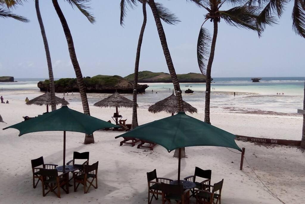 White Villa - Paparemo Beach Ватаму Екстериор снимка
