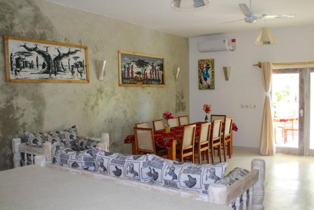 White Villa - Paparemo Beach Ватаму Екстериор снимка